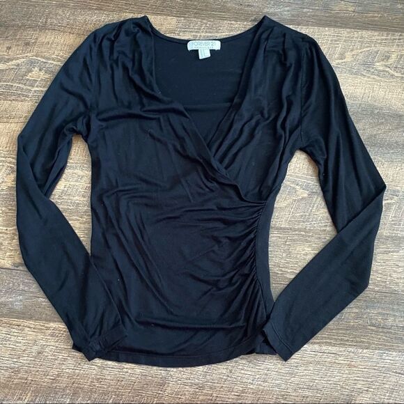 FOREVER 21 Long Sleeves Black Cotton Top - EUC - Size S - Picture 1 of 4